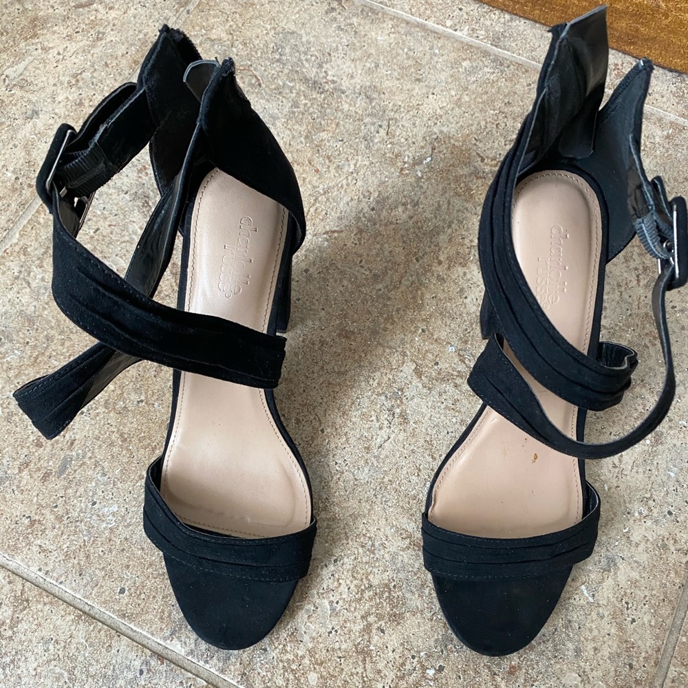 Black sandals